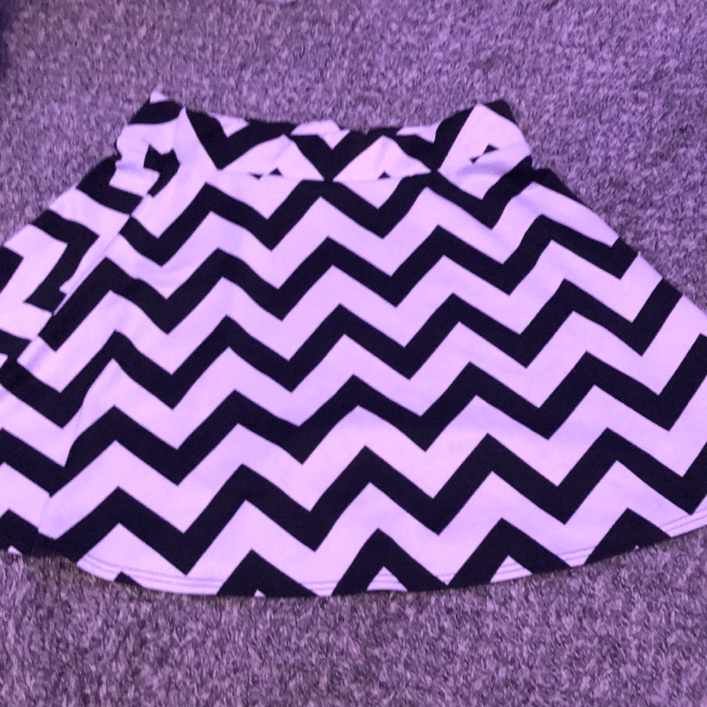 Charlotte russe black and white skater skirt
